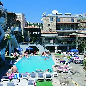 House Aparthotel
